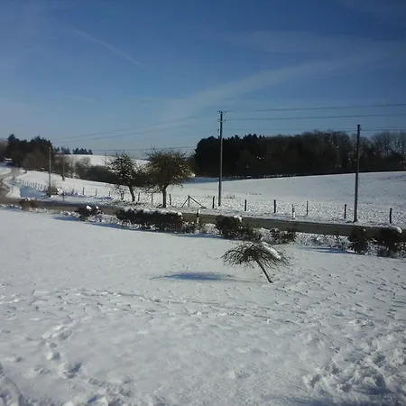 Urlaub Mit Hund Auf Dem Bauernhof Hofswald Apartment Euscheid
